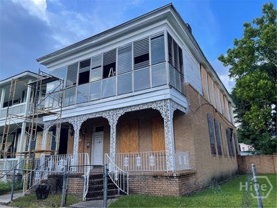 /international/us/516-w-39th-street-savannah-ga-110101066202/