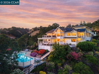 /international/us/136-tracy-ln-alamo-ca-110108689454/