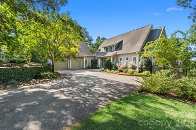 /international/us/179-lakeview-pass-rockingham-nc-110120134961/