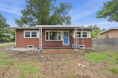 /international/us/1101-w-4th-st-haysville-ks-110107335094/