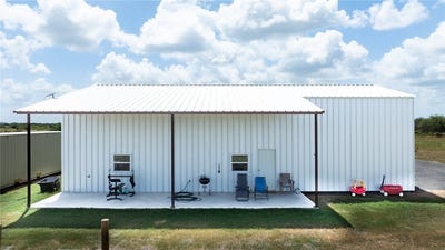 /international/us/266-county-road-384-lot-0-george-west-tx-110109813788/