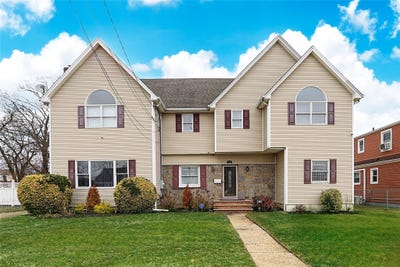 /international/us/187-kennedy-avenue-hempstead-ny-110098239623/