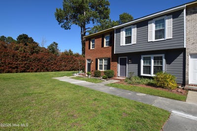 /international/us/105-concord-drive-greenville-nc-110106540318/