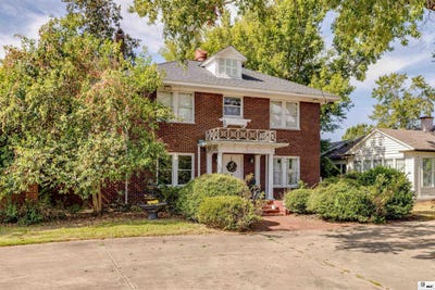 /international/us/1510-s-grand-street-monroe-la-110110355329/