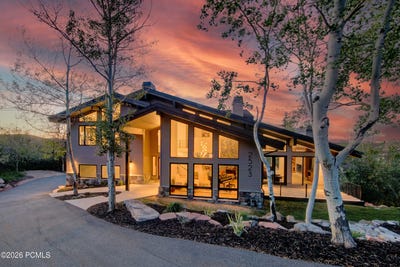 /international/us/2523-aspen-springs-drive-park-city-ut-110108666954/?lang=zh-tw