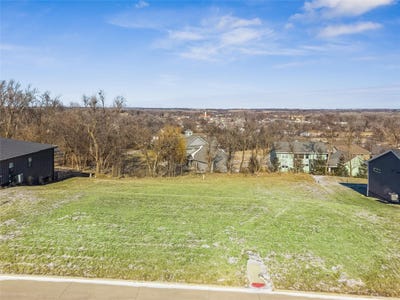 /international/us/818-evans-view-drive-adel-ia-110105004953/