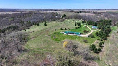 /international/us/21555-699th-st-wabasha-mn-110106147092/