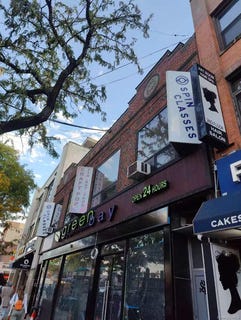 /international/us/31-14-30th-avenue-astoria-ny-110120529537/