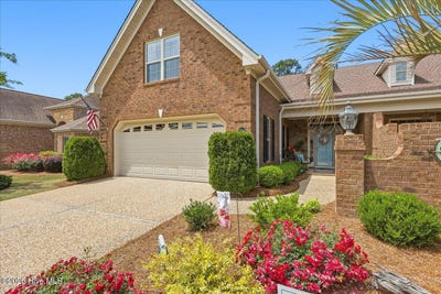 /international/us/8266-stenton-drive-ne-leland-nc-110107959767/