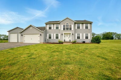 /international/us/5534-w-clarksville-road-lake-odessa-mi-110099989355/