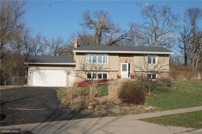 /international/us/5352-w-hidden-valley-drive-savage-mn-110107015181/