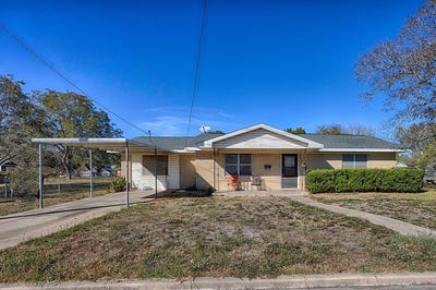 /international/us/507-south-street-schulenburg-tx-110103690611/