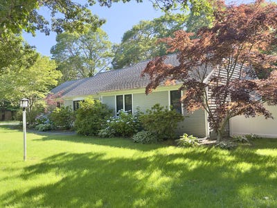 /international/us/31-childs-street-centerville-ma-110109063992/