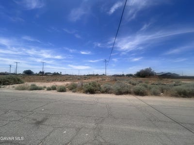 /international/us/bay-avenue-california-city-ca-110108489539/