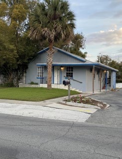 /international/us/109-n-stone-street-deland-fl-110105860164/