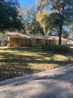 /international/us/1410-shelton-drive-nacogdoches-tx-110102152813/