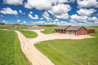 /international/us/1174-douglas-rd-sundance-wy-110100045011/