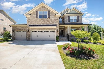 /international/us/7722-northwest-meadows-drive-stokesdale-nc-110100680365/