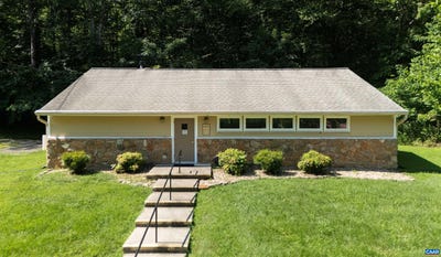 /international/us/426-eades-ln-lovingston-va-110120613598/