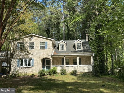 /international/us/12944-walsh-lane-lusby-md-110107882683/