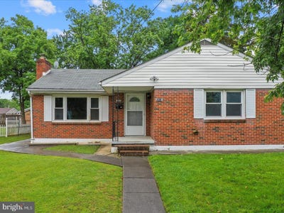 /international/us/233-molden-drive-winchester-va-110108873695/
