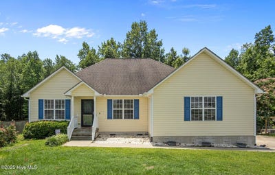 /international/us/305-appaloosa-court-swansboro-nc-110100269952/