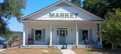 /international/us/2631-boundary-street-beaufort-sc-110107479978/