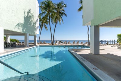 /international/us/87455-old-highway-plantation-key-fl-110107608789/