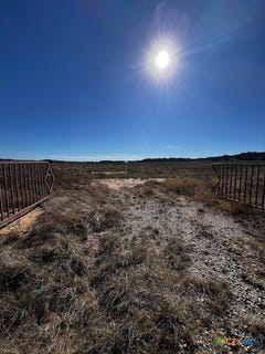 /international/us/county-road-235-brownwood-tx-110104601907/