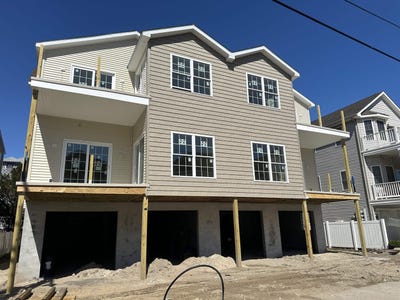 /international/us/121-e-maple-wildwood-nj-110107722047/