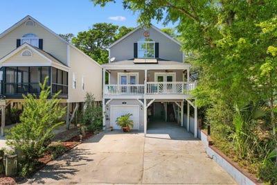 /international/us/114-n-oak-st-surfside-beach-sc-110107452373/