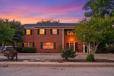 /international/us/707-josephine-street-sweetwater-tx-110107605914/