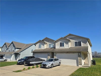 /international/us/10609-11-e-maple-avenue-peculiar-mo-110107356469/