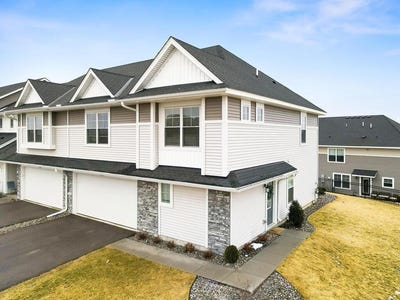 /international/us/9647-poplar-drive-victoria-mn-110106187784/