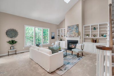 /international/us/490-beechmast-pittsboro-nc-110107546250/
