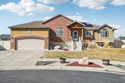 /international/us/4317-s-3350-w-west-haven-ut-110106122873/