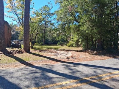 /international/us/bayou-sara-avenue-saraland-al-110103206909/