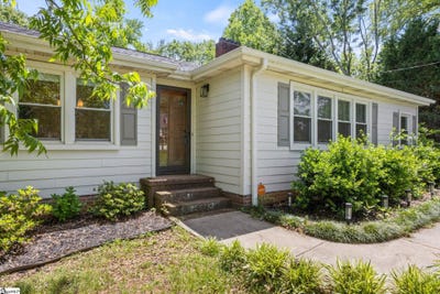 /international/us/28-buena-vista-avenue-greenville-sc-110108027089/