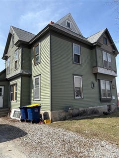 /international/us/212-e-9th-st-vinton-ia-110106765657/
