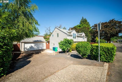/international/us/18910-se-mildred-st-milwaukie-or-110108489841/