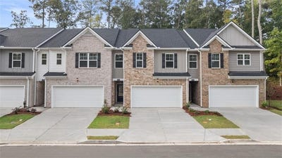 /international/us/390-silver-moon-drive-loganville-ga-110107289444/