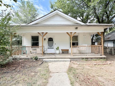 /international/us/414-s-highland-avenue-joplin-mo-110120016223/