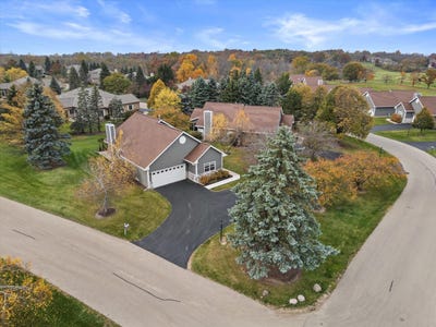 /international/us/750-ridgeview-ct-lake-geneva-wi-110120851827/