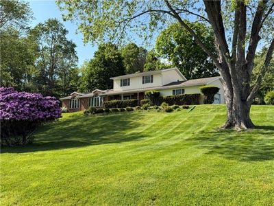 /international/us/6-cedarwood-lane-painted-post-ny-110108423260/