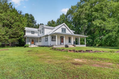 /international/us/1611-dixired-road-batesburg-leesville-sc-110109037960/