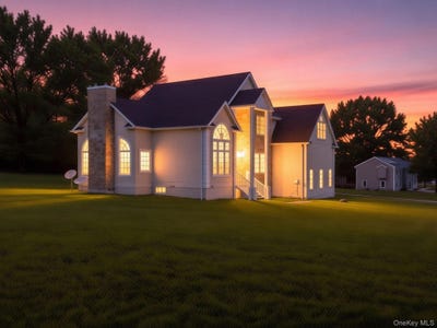 /international/us/107-breeze-hill-road-new-hampton-ny-110107311004/