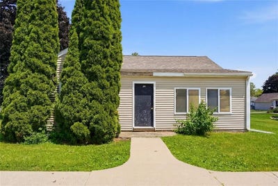 /international/us/309-2nd-avenue-clarence-ia-110108915527/