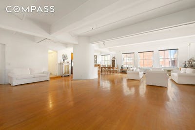 /international/us/347-w-39th-street-new-york-ny-110120611219/