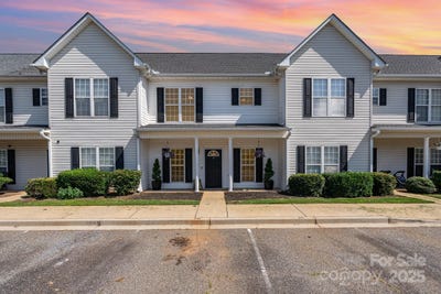 /international/us/28-ridgestone-circle-mauldin-sc-110100382109/