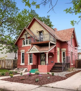 /international/us/2929-curtis-st-denver-co-110107732442/